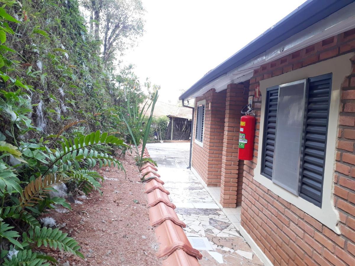 Pousada Vila Rica Cunha Luaran gambar